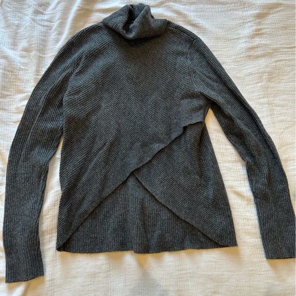 ALC wool cashmere blend sweater - Picture 2 of 2